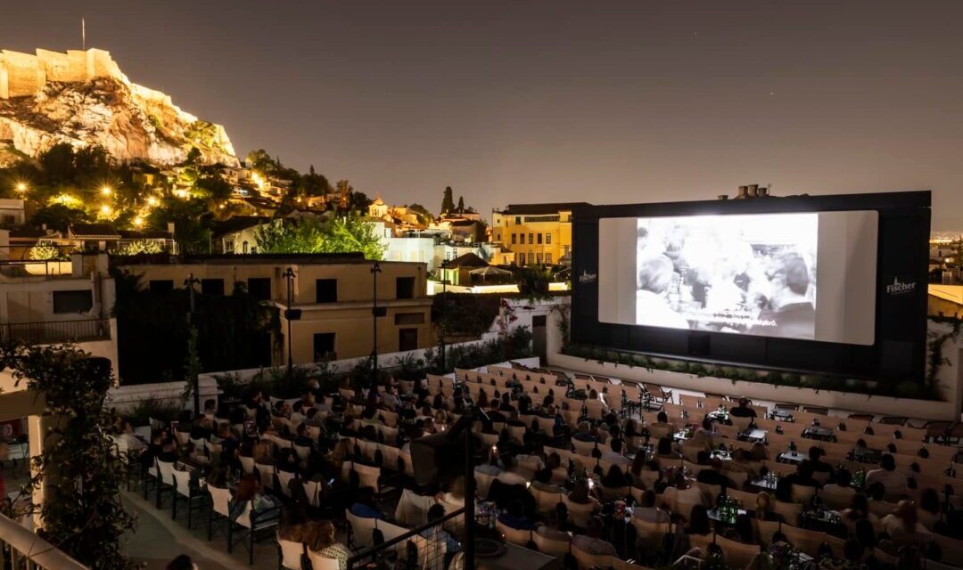 Sommerkinos in Griechenland: Filmvorführungen unter dem Sternenhimmel!